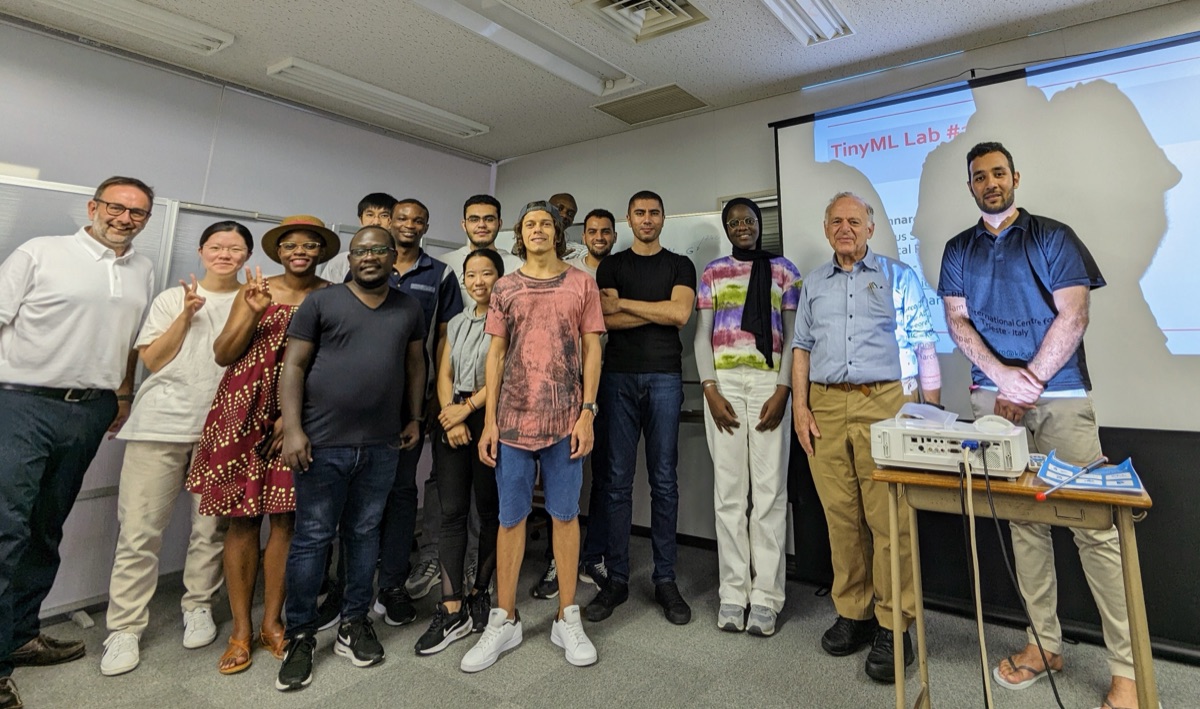 Group photo of participants at TinyML Lab workshop in Kobe, Japan